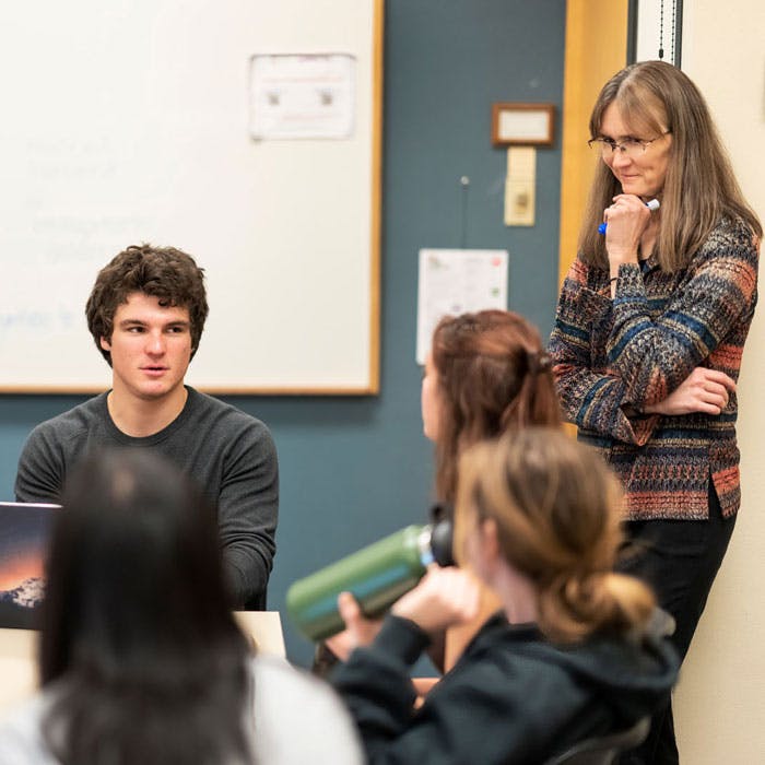 Contesting Climate Change Class Connects 学生 in a Shared Desire for Justice